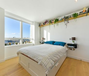 Duval House, SW11, London - Photo 4