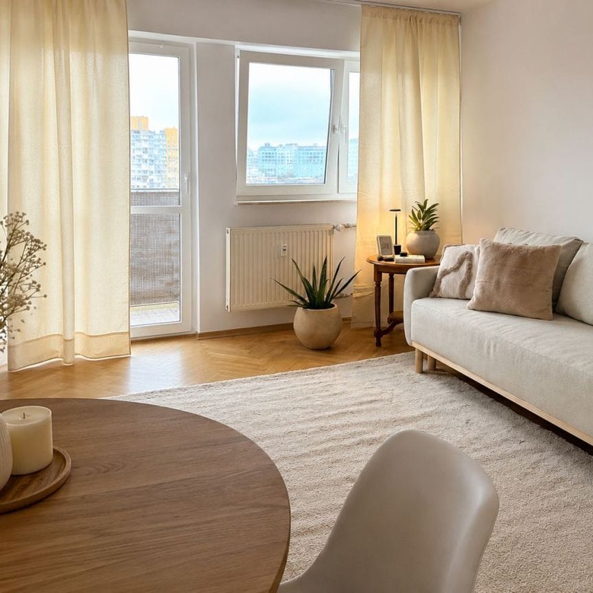 2 pokoje | 40 m² | Ochota - Rakowiec | 8 piętro 41 m² - Photo 1