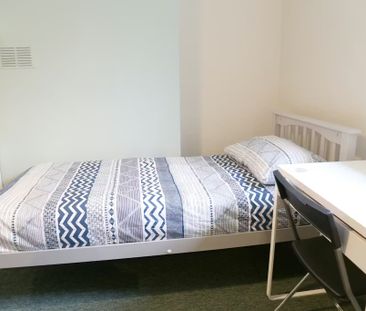 Royal Canal Terrace, Dublin - Photo 4