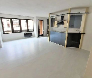 Location appartement 2 pièces - 47m² à Chamalieres (63400) - Photo 2