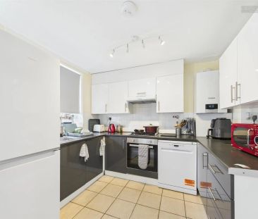 Wheatdole, Orton Goldhay, Peterborough, PE2 5QS - Photo 2