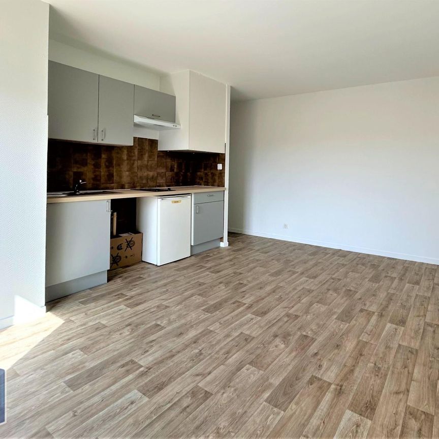 Location Appartement 1 pièce 24m² MONTAUBAN 82000 - Photo 1