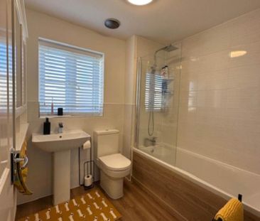 3 bedroom detached house to rent - Photo 6