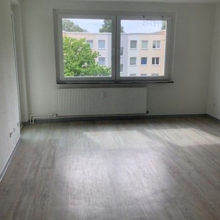 Sanierte 3-Zimmer-Wohnung in Baumheide sofort zu vermieten - Foto 1