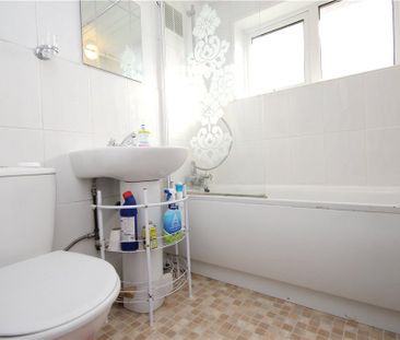 Argyle Avenue, Whitton, Hounslow, TW3 2LP - Photo 5