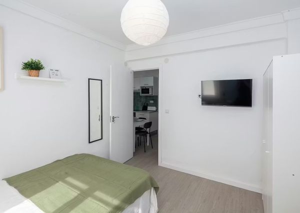 Carrer de la Miraculosa, Valencia, Valencian Community 46009