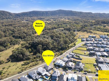 Spacious 5-Bedroom Family Home for Rent in Stream Hill - Photo 5