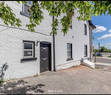 For Lease - 27 Front Street Unit# 201, Orillia, Ontario - Photo 3