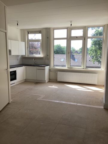 Te huur: Appartement Strevelsweg 76 A 02 in Rotterdam - Photo 4