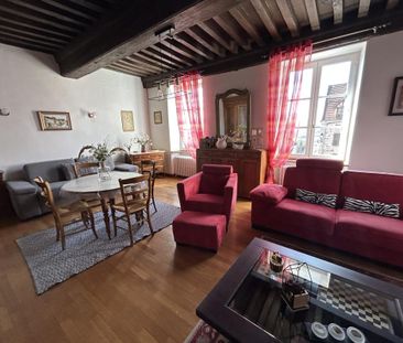 Location Appartement 4 pièces Meublé 185m² MONTCENIS 71710 - Photo 1