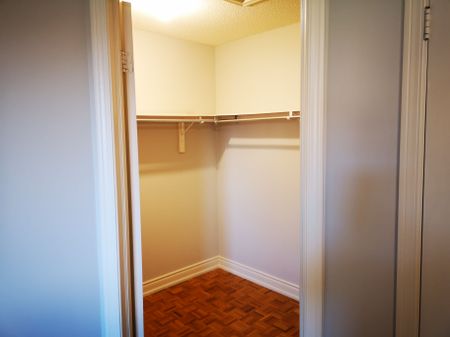 For Lease - 4471 Weeping Willow Drive, Mississauga, Ontario - Photo 5