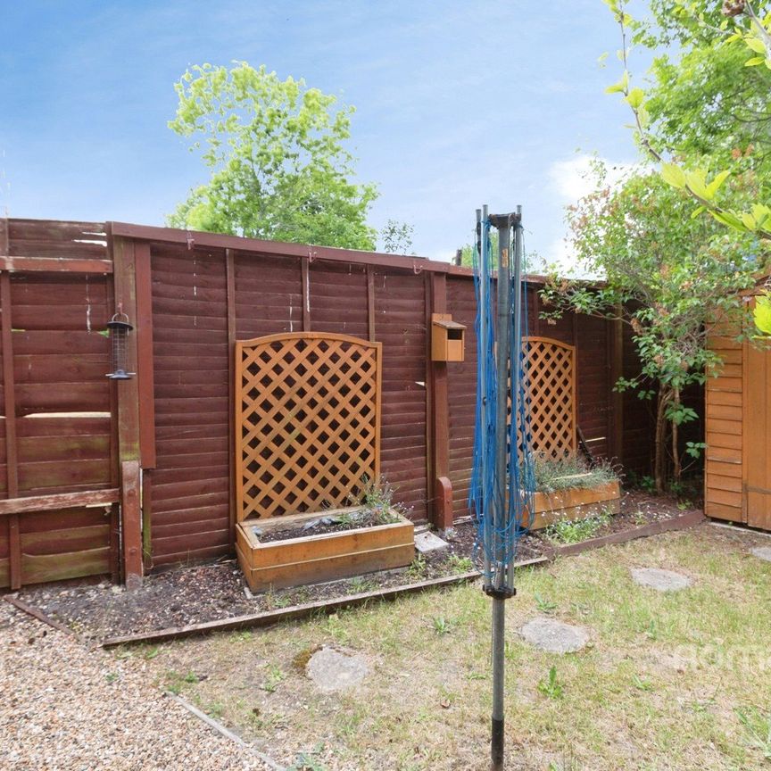 1 bedroom house to rent - Photo 1