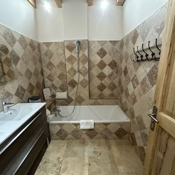 Maison + Appartement 150 m² en excellente état, - Photo 1