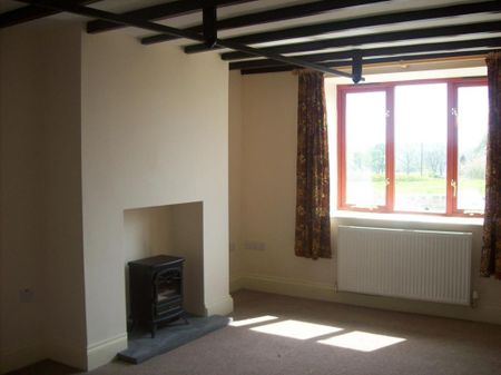 3 bedroom detached house to rent - Photo 3