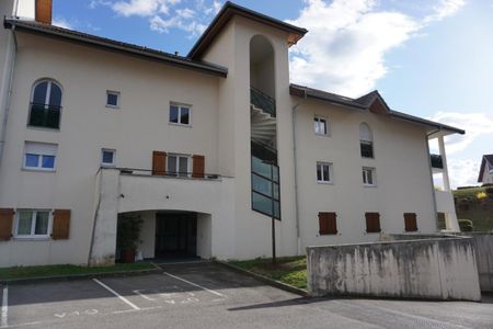 Location Appartement 3 pièces 71m² POISY 74330 - Photo 3