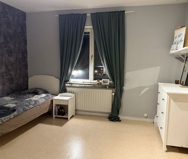 Västergatan, Eskilstuna - Photo 2