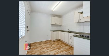 1/18 Somerset Road, Kedron, Qld 4031 - Photo 2