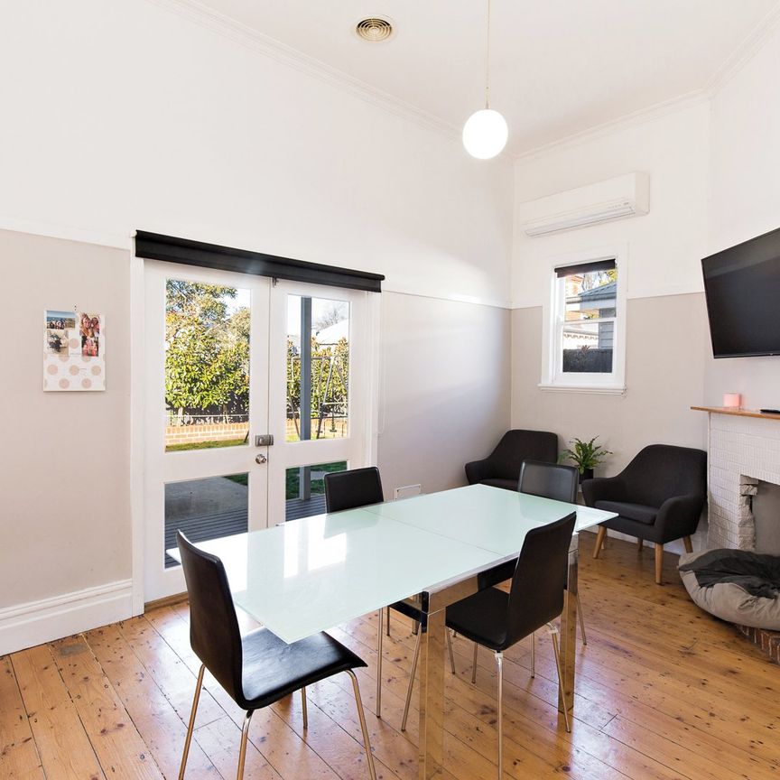 CENTRALLY LOCATED HOME! - Photo 1