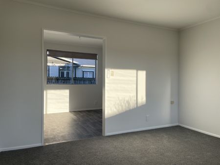 Newly Renovated in Wallaceville - Photo 4