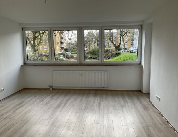 3-Zimmer-Wohnung in Holzwickede Mitte zu besichtigen, mit Laminatboden - Photo 1