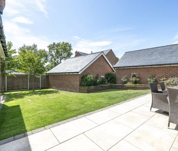 Waring Crescent - Photo 5