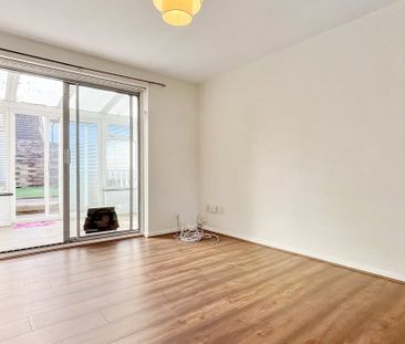 2 bedroom house to rent - Photo 1