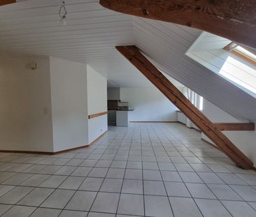 Grand appartement rénové de 4 pièces au centre du village - Photo 4
