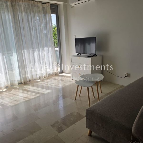 Studio / γκαρσονιέρα 35 τ.μ. για ενοικίαση, Αθήνα - Νότια Προάστια, Βουλιαγμένη - Photo 1