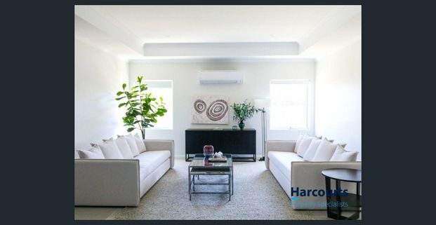 Spacious, Furnished Modern Home in Rosehill Waters Estate - Photo 1