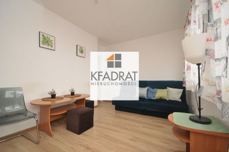 przytulna kawalerka w centrum - Zdjęcie 2