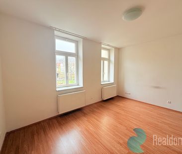 Pronájem bytu 1+kk a garsoniéry 26 m², Klaricova, České Budějovice - Fotografie 4