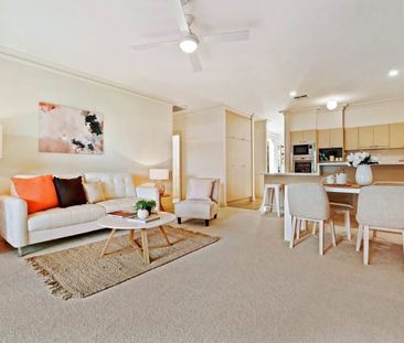 Picture Perfect & Stunning Location - Photo 1