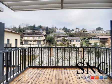 T4 DUPLEX AVEC TERRASSE+PARKINGS - Photo 4