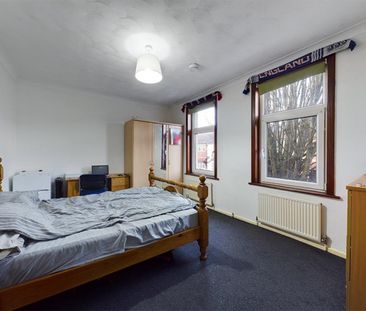 3 bedroom House To Let - Photo 5