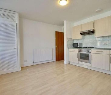 Arundel Court, South Parade, Southsea, PO5 - Photo 4