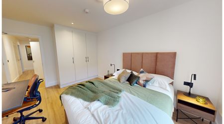 Three Bedrooms @ Rockpoint, Newtown Avenue, Blackrock, County Dublin. - Photo 5