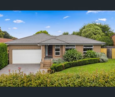 12 Paul Crescent, Moss Vale, NSW 2577 - Photo 3