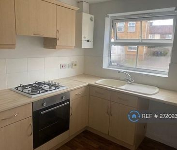 3 bedroom semi-detached house to rent - Photo 5