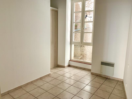 Location Appartement 3 pièces 69m² CAHORS 46000 - Photo 4