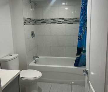 For Lease - 18 Junewood Crescent Unit# BSMT, Brampton, Ontario - Photo 3