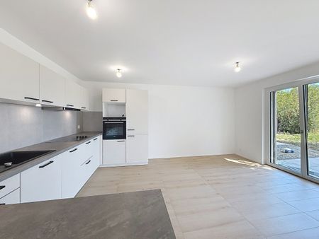 Triplex neuf dans villa avec terrasse et jardin - Photo 3