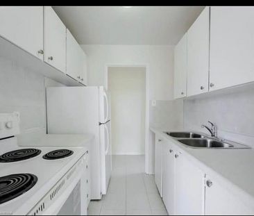 2385 Ontario St - 1 Bedroom - Photo 1