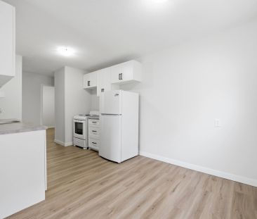 - 2 Bedroom at West Ridge Apartments - Photo 5