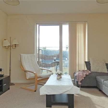 Richmond Court, Exeter, Devon, EX4 - Photo 1