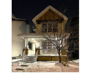 Beautiful House in McKenzie Towne - Calgary - Photo 4