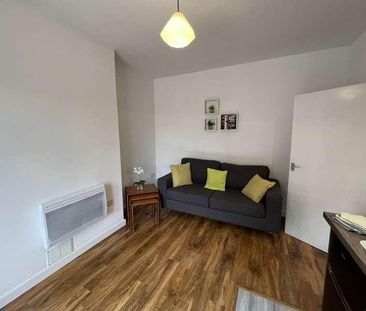 Stunning Flat In Tennyson Road, Luton, LU1 - Photo 6