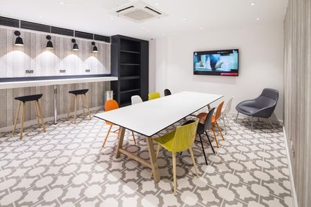 1 bedroom private hall to rent - Photo 4