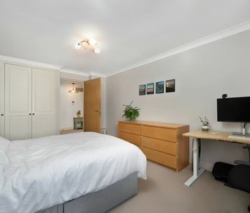 1 Bed Flat, Stockholm Way, E1W - Photo 4