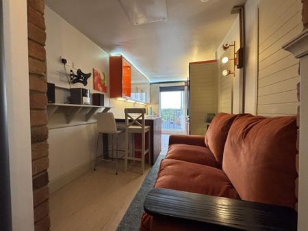 1 bedroom apartment to rent - Photo 2