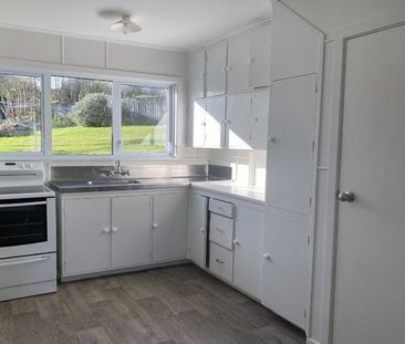3 BEDROOM HOME IN CANNONS CREEK DOUBLE GLAZED - Photo 4